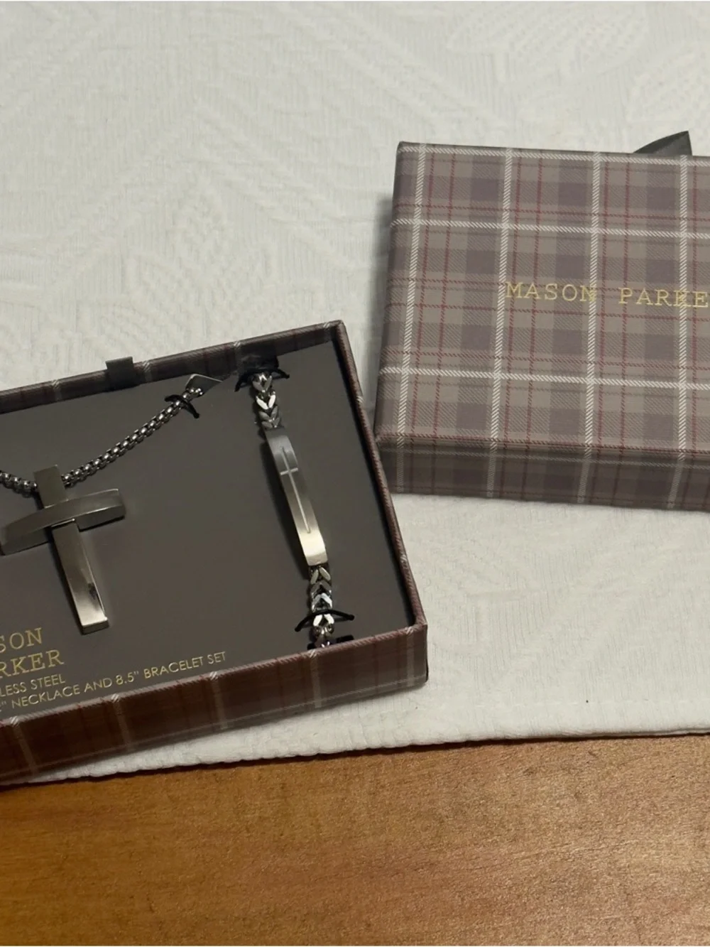 NEW Mason Parker Stainless Steel Men’s Cross Necklace & Bracelet Set